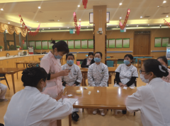 供给适老、日常糊口照顾、专业护理、健康办理